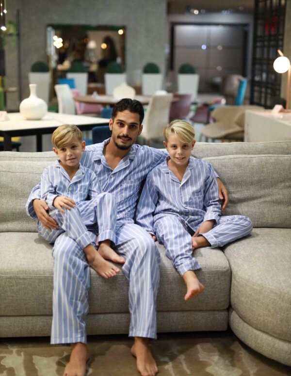 buttons EXCLUSIVE light blue